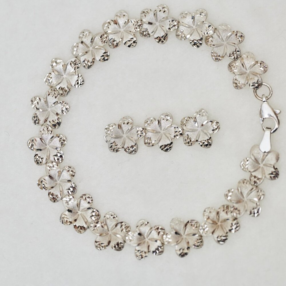 14K Real Gold Solid White Gold Plumeria Frangipani Flower Lei Bracelet